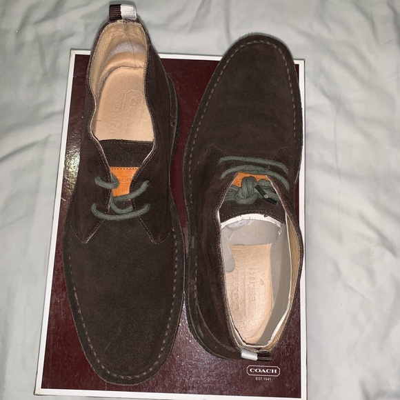 Men's Suede Coach Chukka Boots - Picture 2 of 4